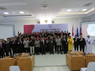 FH UBP Karawang Gelar Sertifikasi Mediator