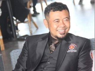 Mantap Jadi Calon Bupati Karawang, Dewa Sena Janji Tuntaskan Masalah Pengangguran