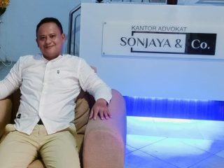 Ketua BPD Karangsari Ajak Seluruh Elemen Bersatu Tangani Masalah Sampah. (AlexaPodcast.ID)