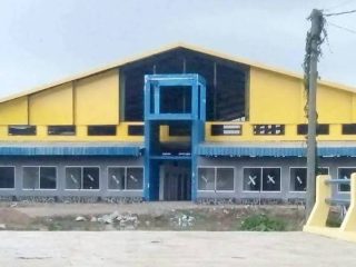 Pembangunan TPST di Lokasi Pasar Pangakaran Disorot Warga Tirtajaya. (AlexaPodcast.ID)