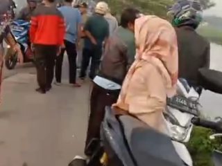 Mayat Pria Mengambang Ditemukan di Saluran Irigasi Jayakerta. (AlexaPodcast.ID)