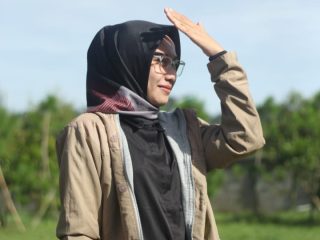 Wali kelas XI TBSM III, Ai Oktaviani, S.Pd. (AlexaPodcast.ID)
