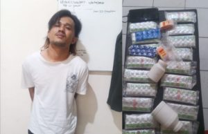 1.940 Butir Eksimer dan Tramadol Diamankan, Polsek Cibuaya Ringkus Pengedar Ribuan Butir Obat Terlarang Diamankan di Cibuaya (AlexaPodcast.ID) 