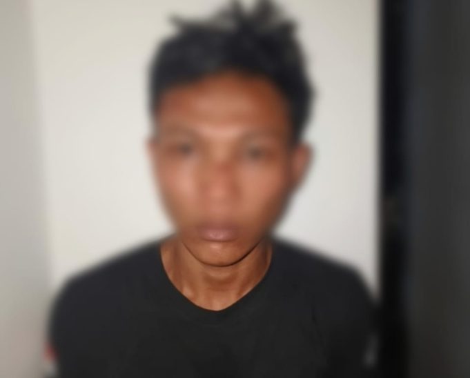 Curi Motor di Parkiran Hotel Gelatik Karawang, Pemuda Asal Pedes Dibekuk Polisi Pelaku Curanmor Ditangkap Usai Dikejar Warga dan Polisi di Telukjambe Timur. (AlexaPodcast.ID)