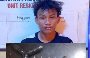 Warga Tirtajaya Gagalkan Aksi Curanmor, Remaja 17 Tahun Ditangkap dan Diserahkan ke Polisi Remaja Pelaku Curanmor Ditangkap dan Diserahkan ke Polisi. (AlexaPodcast.ID)