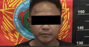 Satresnarkoba Polres Karawang Bekuk Pengedar Sabu 102,77 Gram di Cilamaya Kulon Tersangka W Dibekuk di Cilamaya Kulon, Polisi Temukan Sabu Siap Edar. (AlexaPodcast.ID)