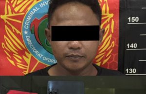 Satresnarkoba Polres Karawang Bekuk Pengedar Sabu 102,77 Gram di Cilamaya Kulon Tersangka W Dibekuk di Cilamaya Kulon, Polisi Temukan Sabu Siap Edar. (AlexaPodcast.ID)