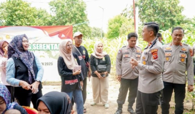 Polres Karawang Hadir di Panen Raya Serentak. (AlexaPodcast.ID)