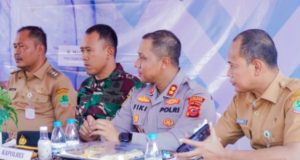 Kapolres Karawang Hadiri Gebyar PATEN 2025 di Kecamatan Rawamerta Pelayanan Terpadu PATEN Dihadiri Kapolres dan Forkopimda Karawang. (AlexaPodcast.ID)