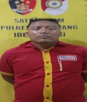 Polres Karawang Tangkap Pelaku Pembunuhan Karyawan Minimarket yang Jasadnya Ditemukan di Sungai Citarum Pelaku Penganiayaan Disertai Pemerkosaan Ditangkap di Purwakarta. (AlexaPidcast.ID)