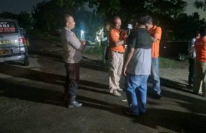 Tim Gabungan Temukan Jenazah Pria yang Diduga Lompat dari Jembatan Irigasi di Klari Warga Munjul Kidul Ditemukan Meninggal Setelah Lompat ke Irigasi Citarum Timur. (AlexaPodcast.ID)