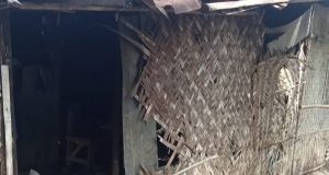 Miris, Rumah Bilik Bambu di Tempuran Ambruk Saat Pemiliknya Terbaring Sakit Rumah Reyot Warga Dayeuhluhur Ambruk Diterjang Angin. (AlexaPodcast.ID)