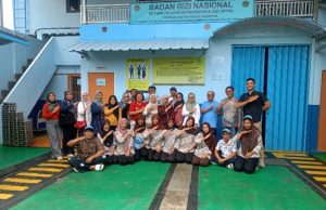 SPPG Cibungur Indah Klarifikasi Soal Isu di Menu MBG, Dinkes Karawang Lakukan Audit dan Evaluasi SPPG Cibungur Indah Bersama Dinkes Karawang. (AlexaPodcast.ID)