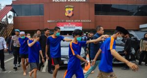 Polres Karawang Ungkap 28 Kasus Narkoba dalam Dua Bulan, Puluhan Tersangka Dibekuk 28 Kasus Narkoba dalam Dua Bulan, 32 Tersangka Dibekuk. (AlexaPodcast.ID) 