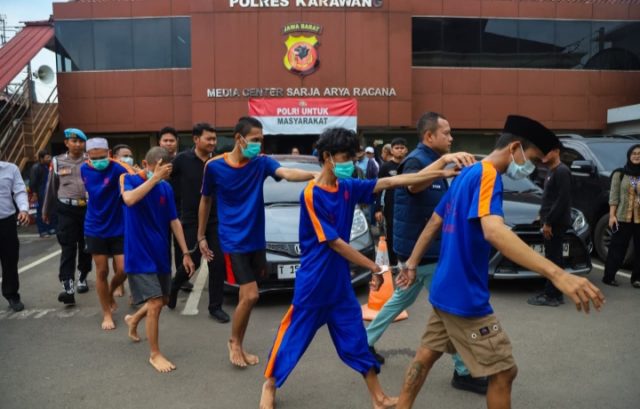 28 Kasus Narkoba dalam Dua Bulan, 32 Tersangka Dibekuk. (AlexaPodcast.ID) 28 Kasus Narkoba dalam Dua Bulan, 32 Tersangka Dibekuk. (AlexaPodcast.ID) 