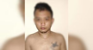 Aksi Warga Ringkus Curanmor di Tirtajaya, Evakuasi Dipimpin Langsung Wakapolres Karawang Polisi Amankan Pelaku Beserta Barang Bukti di Karawang. (AlexaPidcast.ID)