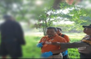 Diduga Depresi Akibat Sakit Menahun, Pria Lansia di Purwasari Akhiri Hidup dengan Gantung Diri Lansia di Purwasari Ditemukan Meninggal Gantung Diri di Pohon Mangga. (AlexaPodcast.ID)