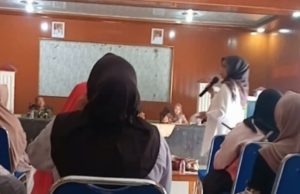 Diberi Tenggat Tiga Hari, Puluhan Warga Anggadita Protes Rencana Relokasi Koperasi Desa Merah Putih. (AlexaPodcast.ID)