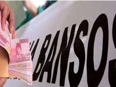 Modus Janji Bansos? Warga Sindangmulya Sebut Operator Desa Minta Uang Pendaftaran Ilustrasi, Warga Sindangmulya Keluhkan Janji Bansos Berbayar. (AlexaPodcast.ID)