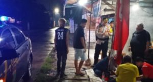 Polsek Babelan Gelar Patroli Biru Gabung Warga, Kawal Keamanan di Jam Rawan Polisi dan Warga Bersinergi Jaga Kamtibmas. (AlexaPodcast.ID)