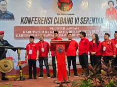 Ade Kuswara Kunang: Konfercab VI Momentum Penguatan Struktur Partai dari Akar Rumput Lima DPC PDI Perjuangan Gelar Konfercab VI Serentak di Kabupaten Bekasi. (AlexaPodcast.ID) 