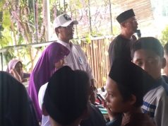 Peresmian Kolam Renang Uston Grill House Diwarnai Santunan Anak Yatim di Darawolong Ustadz Andi Beton Resmikan Kolam Renang dan Gelar Tawasulan. (AlexaPodcast.ID)