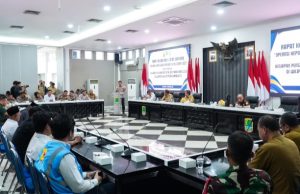 Rakor Lintas Sektoral Digelar, Polres Karawang Siap Amankan Natal dan Tahun Baru Polres Karawang Matangkan Pengamanan Natal 2025 dan Tahun Baru 2026 Lewat Rakor Lintas Sektoral. (AlexaPodcast.ID) 