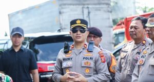 Pengamanan Nataru 2025–2026, Polres Karawang Pastikan Kesiapan Personel dan Fasilitas Polres Karawang Lakukan Pengecekan Pospam dan Posyan. (AlexaPodcast.ID)