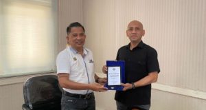 IWO Karawang dan Kejari Karawang Pererat Kolaborasi Lawan Korupsi Kunjungan Kerja IWO Karawang ke Kejari. (AlexaPodcast.ID)