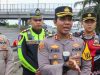 Volume Kendaraan Tembus 5.900 Per Jam, Contraflow Diterapkan di Tol Japek Wilayah Karawang Polres Karawang Siagakan Contraflow dan Personel. (AlexaPodcast.ID)
