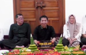 Bupati Om Zein Terima Ucapan Tahun Baru dari Kapolda Jawa Barat Bupati Om Zein Sambut Tahun 2026 dengan Harapan Baru. (AlexaPodcast.ID)