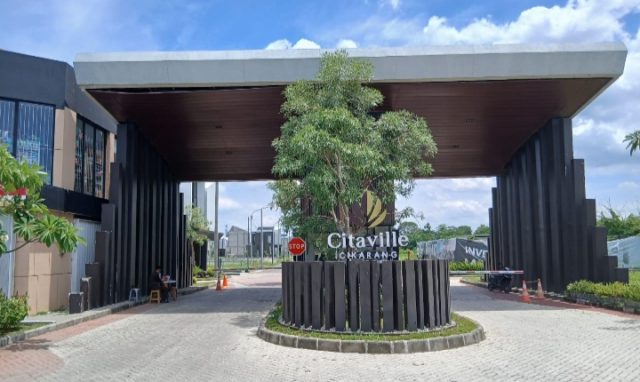 Security Citaville Cikarang Mengaku Diberhentikan Tanpa Pesangon. (AlexaPodcast.ID)