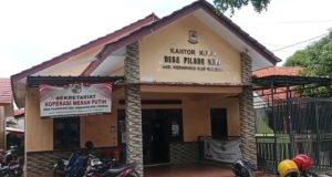BLT Desa Pilangsari Beraroma Cacat Prosedur, Warga Desak Audit dan APH Turun Tangan Kantor Desa Pilangsari. (AlexaPodcast.ID)