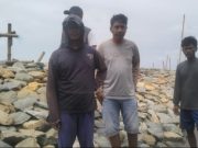 Proyek Sabuk Pantai Pakisjaya Gagal Jadi Solusi, Kontraktor dan PUPR Terancam Digugat Iwan Sumirat, Ketua Rukun Nelayan Pakisjaya. (AlexaPodcast.ID)