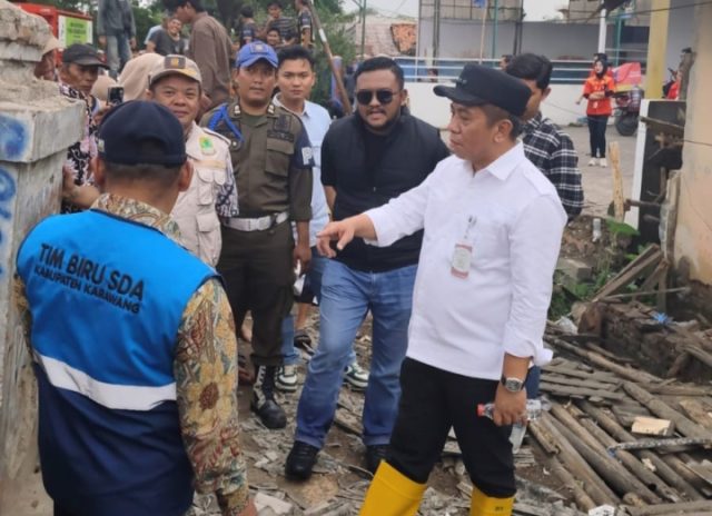 Pemkab Karawang Tindaklanjuti Aspirasi Warga Lewat Normalisasi Kali Apur. (AlexaPodcast.ID)