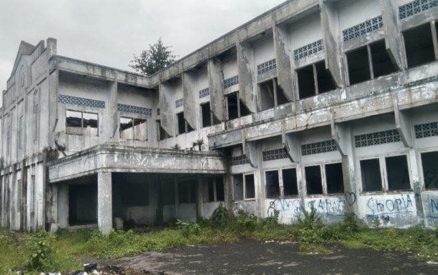 Eks RSUD Arjawinangun Terbengkalai. (AlexaPodcast.ID)