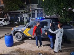 Pelaku Penganiayaan Berencana di Telukjambe Berhasil Diamankan Polisi Pelaku Penusukan di Telukjambe Timur Ditangkap Kurang dari Dua Jam. (AlexaPodcast.ID)