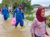 Banjir Dua Meter Rendam Karangligar, Polres Karawang Evakuasi 910 Warga Tim Gabungan Dipimpin Polres Karawang Evakuasi Ratusan Korban Banjir. (AlexaPodcast.ID)