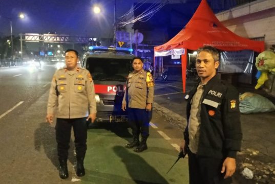 Patroli Rutin Polsek Senen, Cegah Tawuran dan Kejahatan Jalanan Polisi Sisir Titik Rawan, Situasi Senen Tetap Kondusif. (AlexaPodcast.ID)