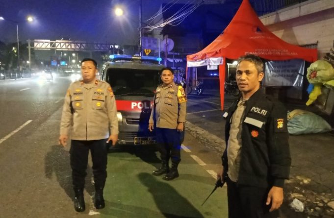 Patroli Rutin Polsek Senen, Cegah Tawuran dan Kejahatan Jalanan Polisi Sisir Titik Rawan, Situasi Senen Tetap Kondusif. (AlexaPodcast.ID)