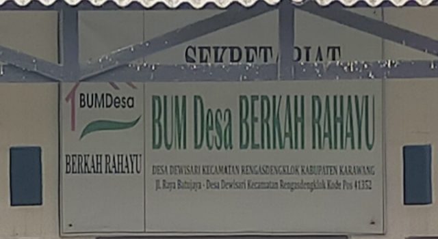 Polemik BUMDes Berkah Rahayu Dewisari, Warga Desak Audit Anggaran Ratusan Juta Polemik BUMDes Dewisari. (AlexaPodcast.ID)