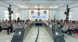 Enam Perwira Jadi Instruktur Latpraops Ketupat Lodaya 2026 di Polres Karawang Polres Karawang Gelar Latpraops Ketupat Lodaya 2026. (AlexaPodcast.ID)