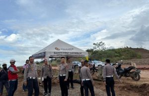 Polres Karawang Tinjau Jalur Mudik, Tol Japek II Jadi Alternatif Arus Mudik dan Balik Antisipasi Kepadatan Mudik, Tol Japek II Siap Difungsikan Secara Situasional. (AlexaPodcast.ID)