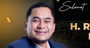 Jelang Mukab KADIN Karawang, Nama Rafiudin Firdaus Menguat Jadi Kandidat Ketua Rafiudin Firdaus Dinilai Sosok Tepat Pimpin KADIN Karawang. (AlexaPodcast.ID)