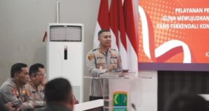 Rakor Operasi Ketupat Lodaya 2026 Digelar, Karawang Siapkan Pengamanan Mudik Lebaran TNI, Polri dan Pemda Karawang Perkuat Sinergi Jelang Operasi Ketupat Lodaya 2026. (AlexaPodcast.ID)