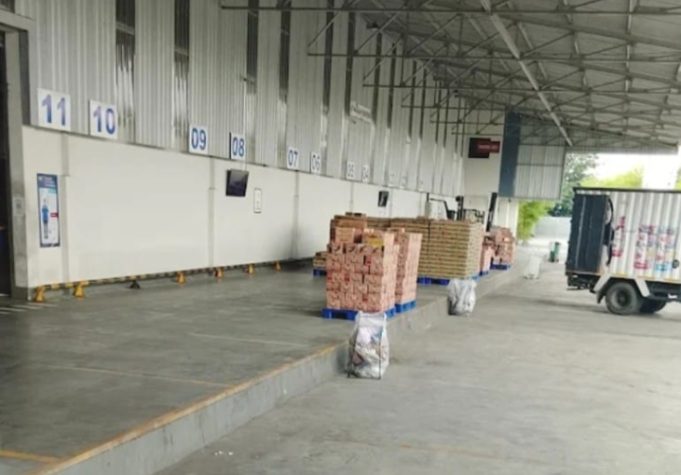 Tugas Jurnalistik Malah Dianggap Gangguan? Wartawan Diusir Saat Meliput di Area PT Wings Surya Insiden Wartawan dengan Security PT Wings Surya Disorot. (AlexaPodcast.ID)