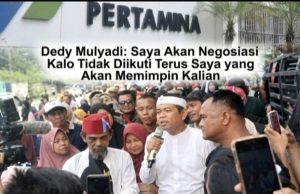 Janji Ganti Rugi Belum Cair, Warga Karawang dan Mahasiswa Siap “Menagih” ke Kantor Pusat Pertamina Janji Buffer Zone Berjalan Lambat, Warga Karawang Pilih Aksi ke Pusat Pertamina. (AlexaPodcast.ID)