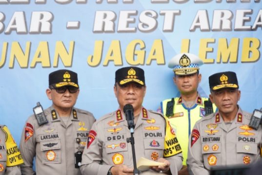 Kapolda Jabar Sebut Lonjakan Pemudik 2026 Masih Aman dan Terkendali Kapolda Pastikan Kondisi Terkendali. (AlexaPodcast.ID)