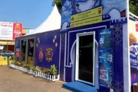 Pos Tematik Polres Karawang, Sentuhan Lokal untuk Kenyamanan Pemudik Polres Karawang Hadirkan Pos Humanis Bernuansa Budaya. (AlexaPodcast.ID)