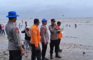 Polres Karawang Amankan Objek Wisata Selama Libur Lebaran Polres Karawang Jaga Kawasan Wisata. (AlexaPodcast.ID)